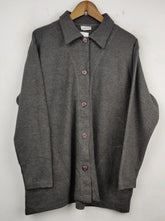 Buy online pre-used pre-loved 100% authentic & Original branded Essentials (LS-7644) available in Pakistan. Top international brands avilable.